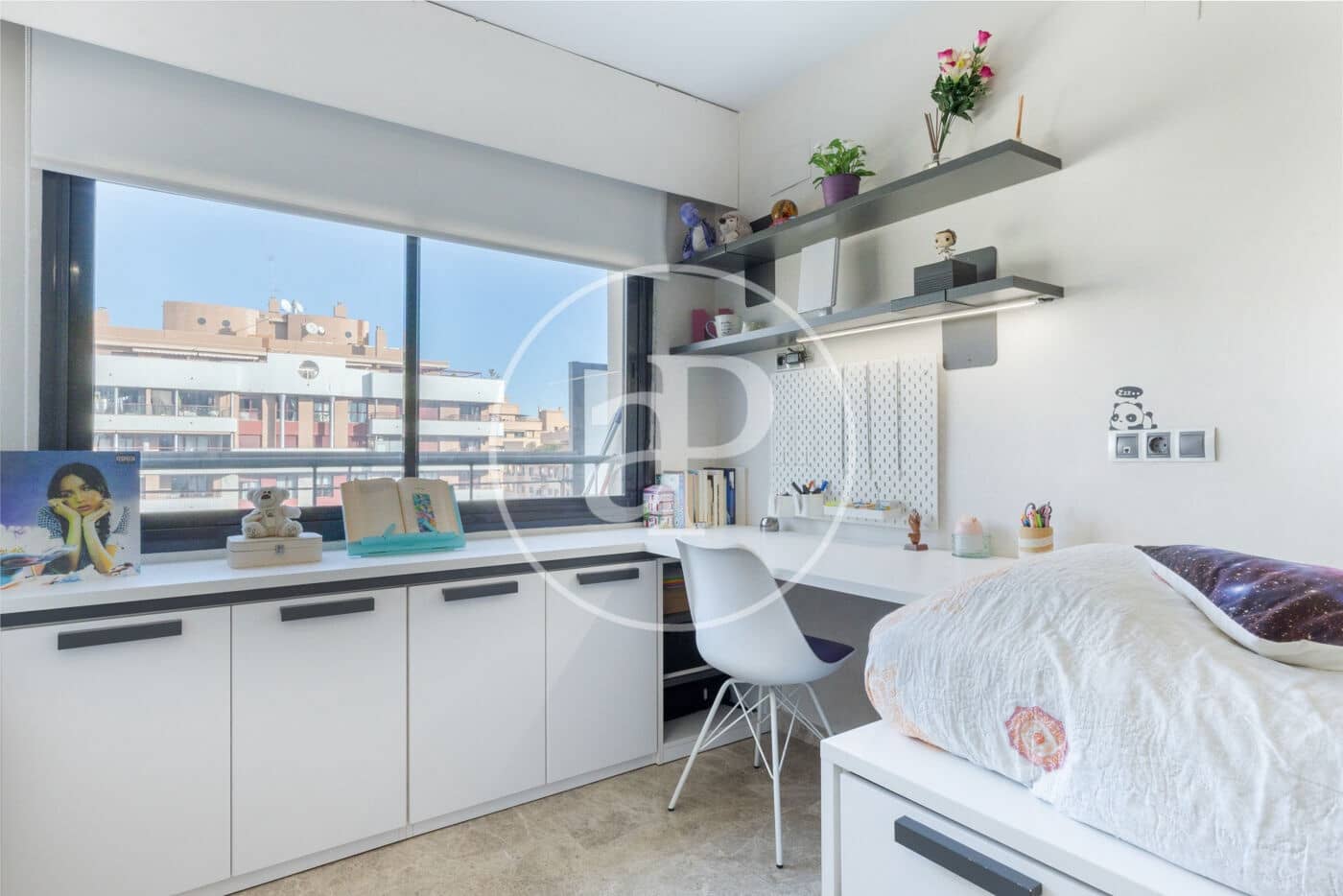 4 slaapkamer Appartement te koop in Valencia stad met zwembad - € 1.300.000 (Ref: 9451100)