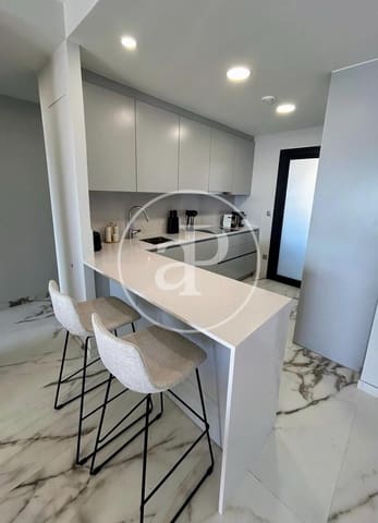 2 soverom Leilighet til salgs i Playa Poniente, Benidorm med svømmebasseng - € 795 000 (Ref: 9451101)