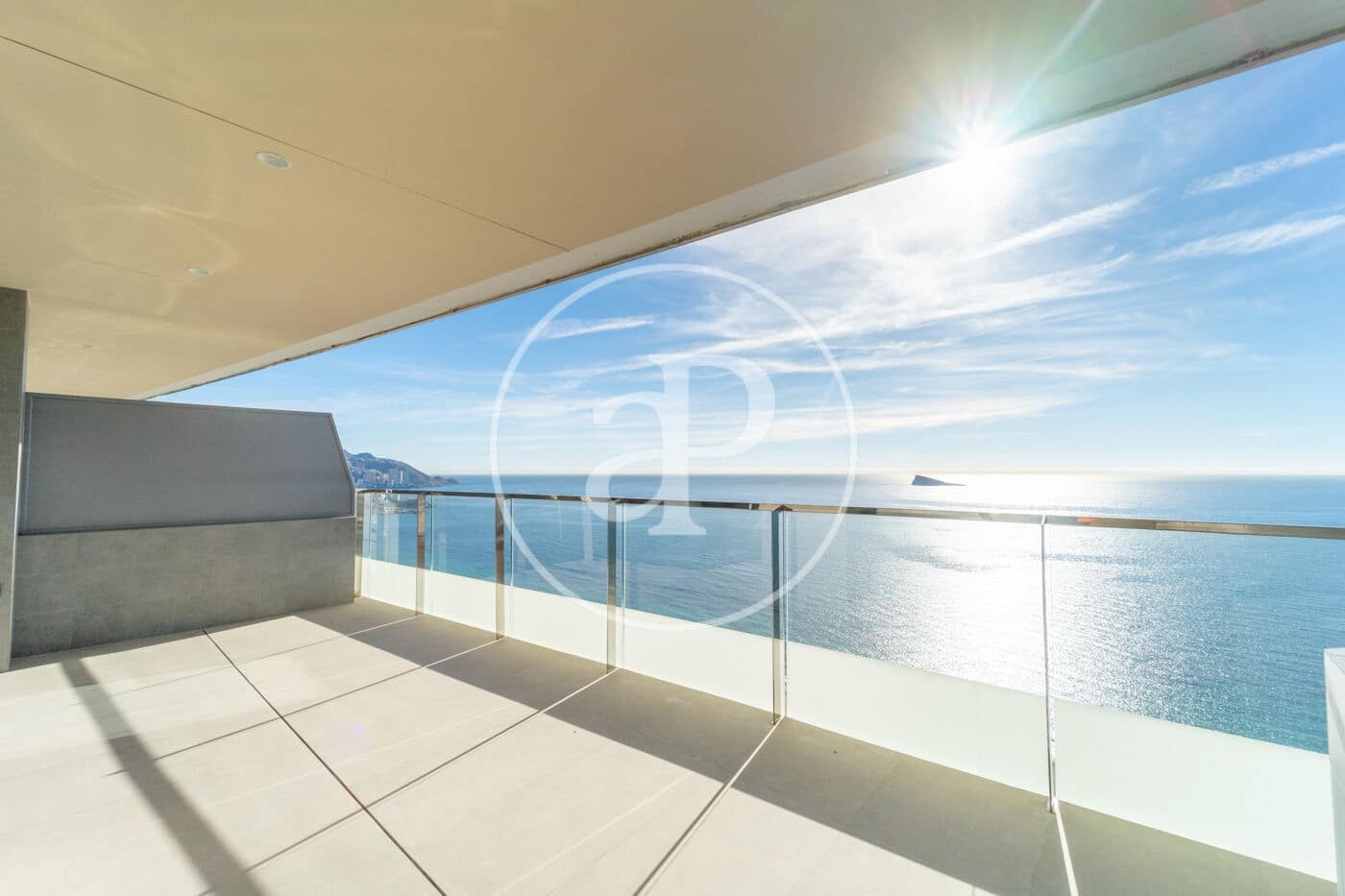 2 soveværelse Lejlighed til salg i Benidorm med swimmingpool - € 795.000 (Ref: 9451101)