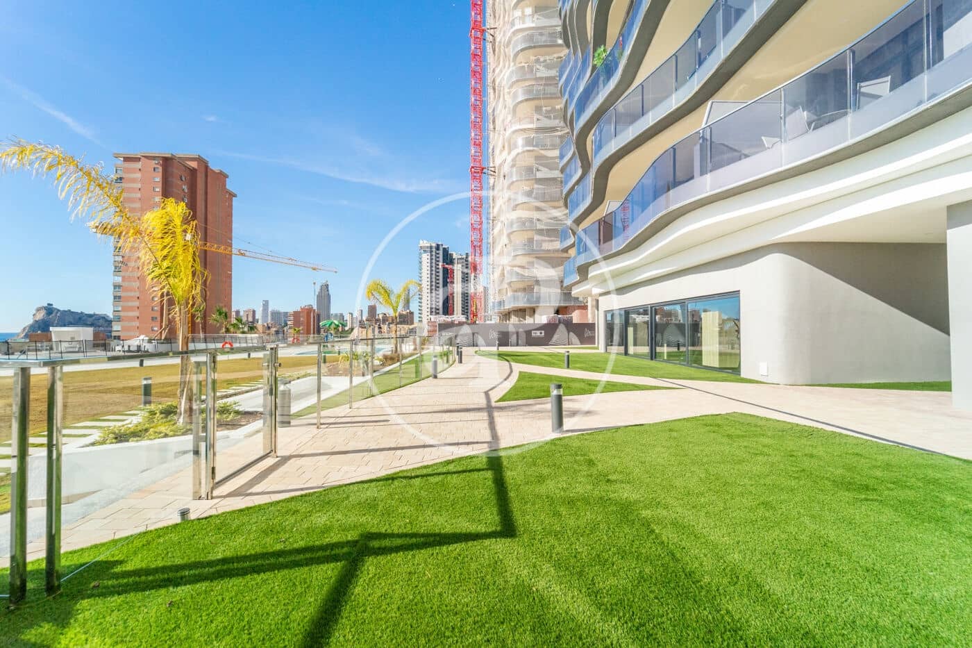 2 soveværelse Lejlighed til salg i Benidorm med swimmingpool - € 795.000 (Ref: 9451101)