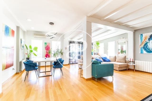 4 makuuhuone Huvila myytävänä paikassa Carlet - 600 000 € (Ref: 9452224)