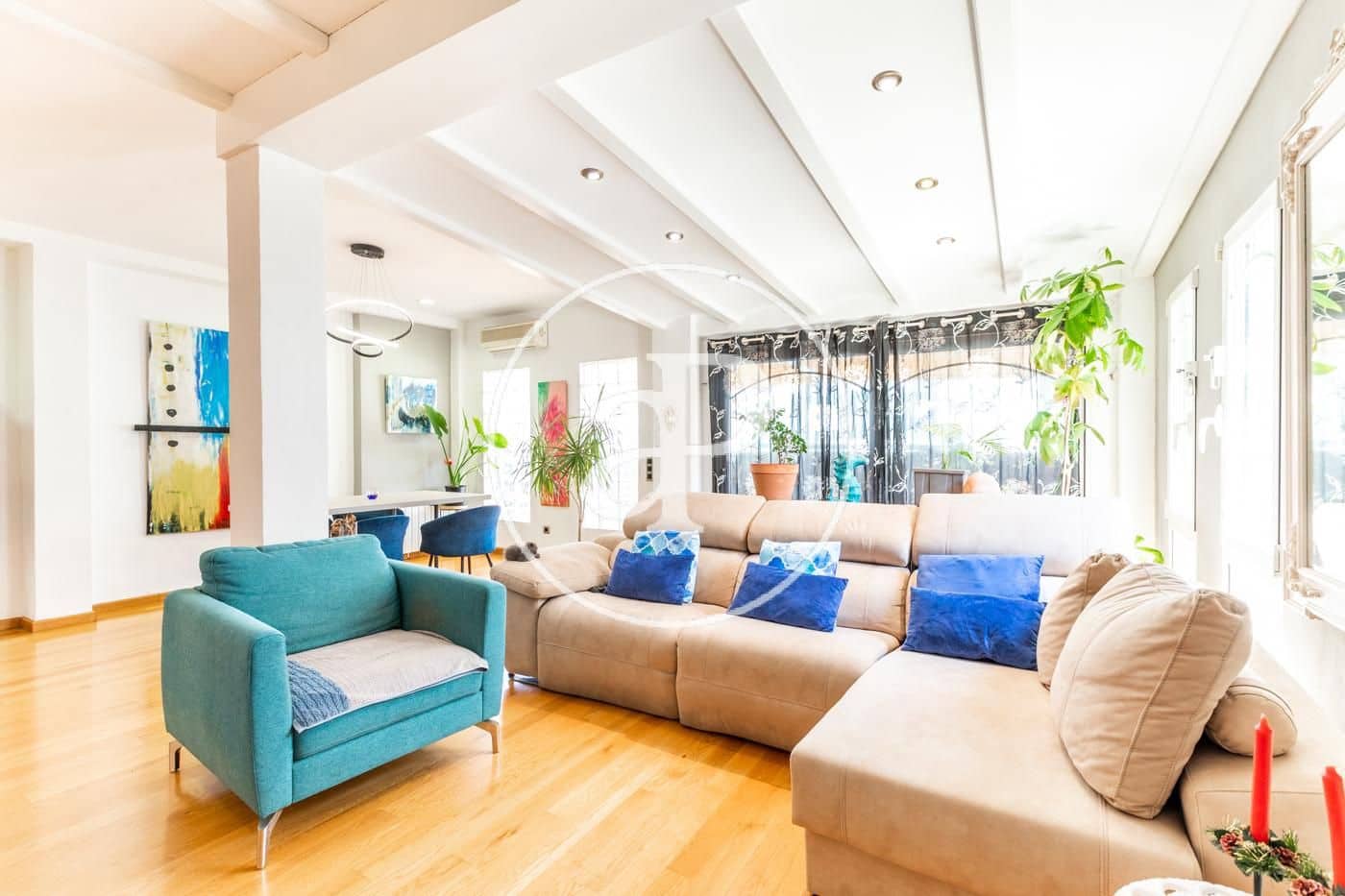 4 makuuhuone Huvila myytävänä paikassa Carlet - 600 000 € (Ref: 9452224)