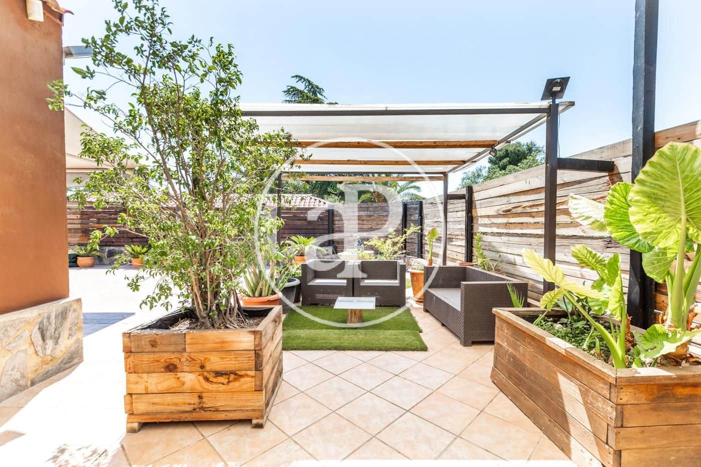 4 makuuhuone Huvila myytävänä paikassa Carlet - 600 000 € (Ref: 9452224)