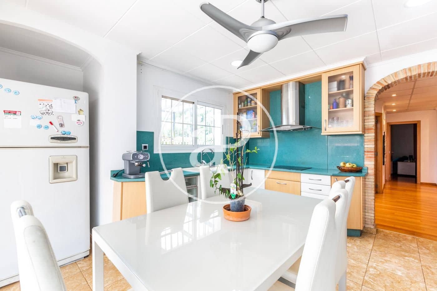 4 makuuhuone Huvila myytävänä paikassa Carlet - 600 000 € (Ref: 9452224)