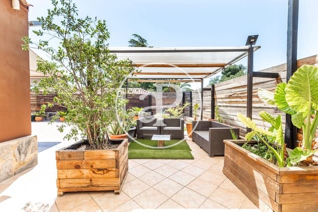 4 makuuhuone Huvila myytävänä paikassa Carlet - 600 000 € (Ref: 9452224)