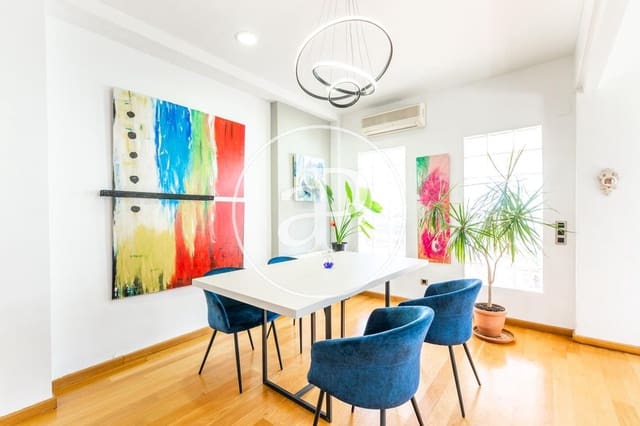 4 makuuhuone Huvila myytävänä paikassa Carlet - 600 000 € (Ref: 9452224)