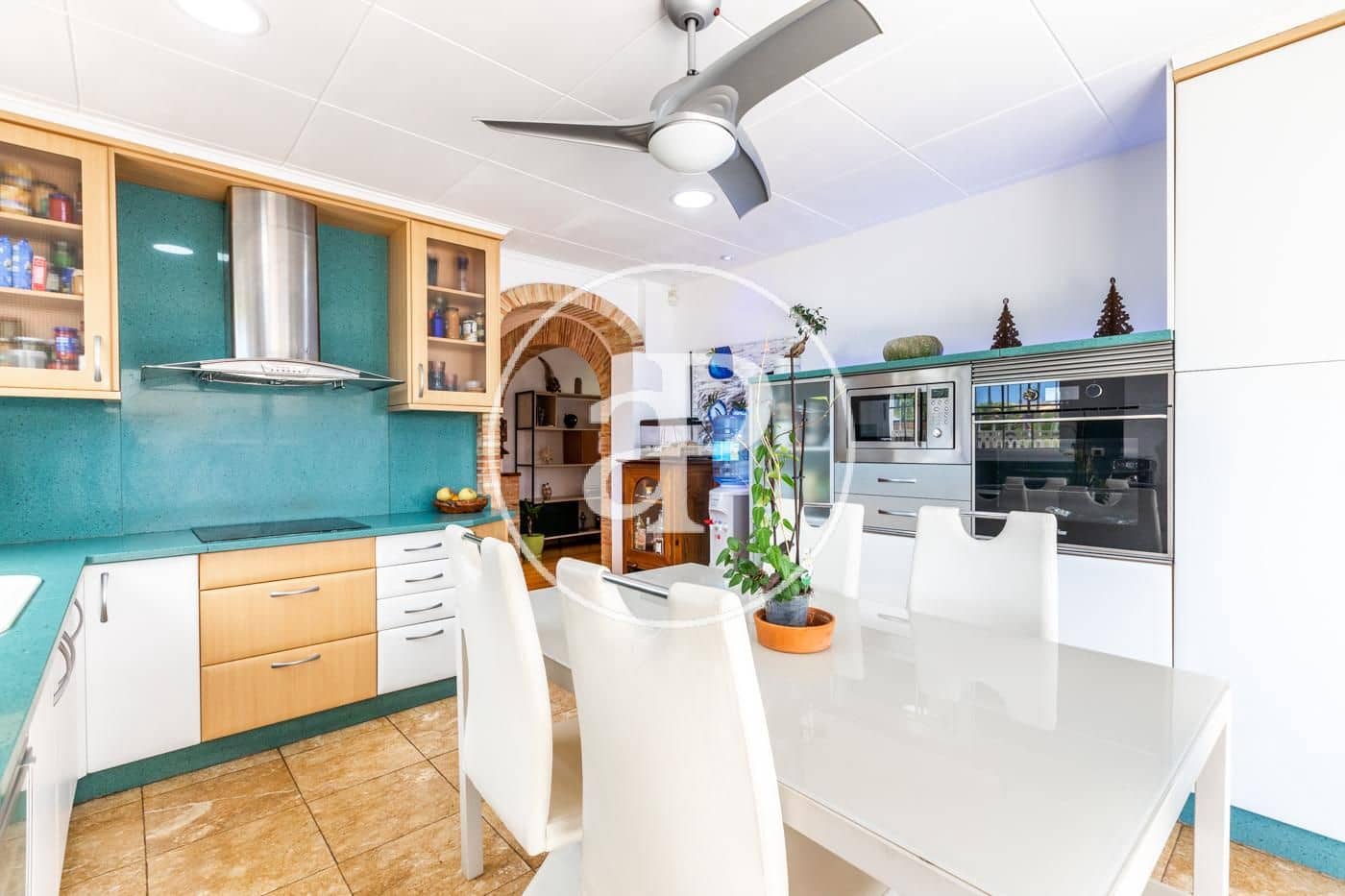 4 makuuhuone Huvila myytävänä paikassa Carlet - 600 000 € (Ref: 9452224)