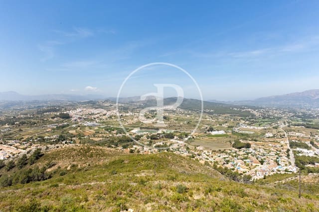 Chalet de 3 habitaciones en Chiva en venta - 240.000 € (Ref: 9456354)