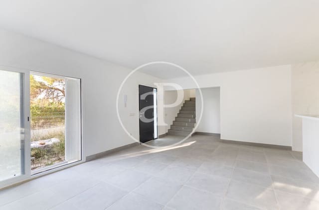 3 sovrum Villa till salu i Chiva - 290 000 € (Ref: 9456354)