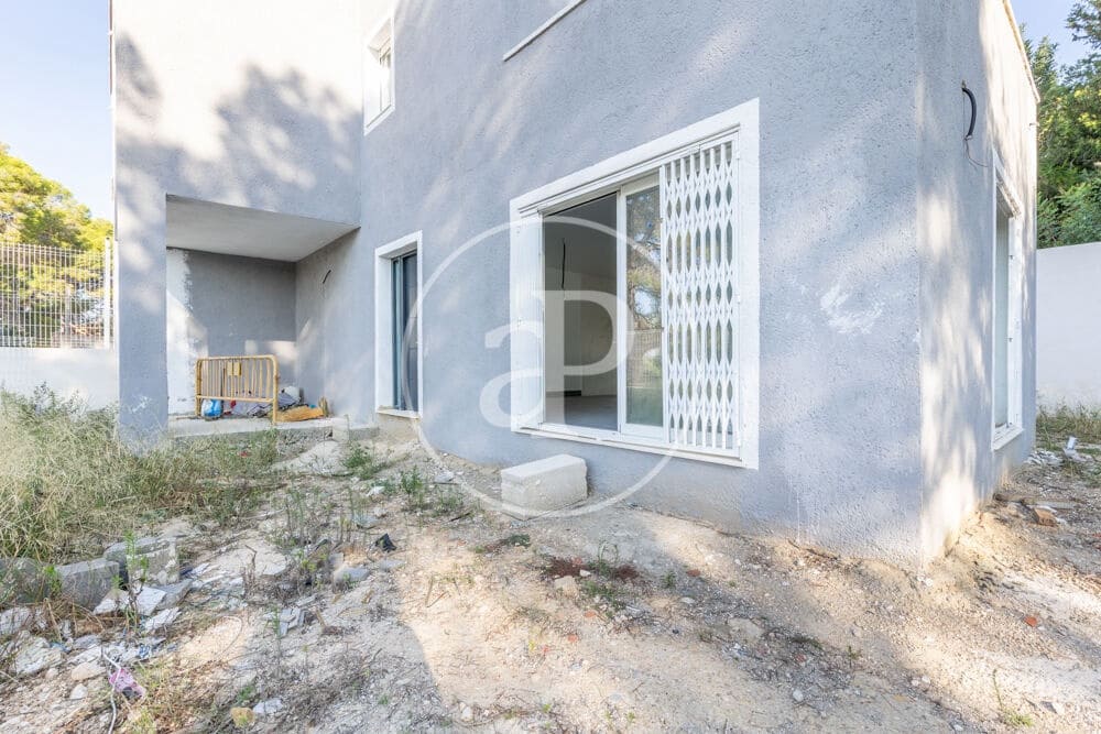 3 soverom Villa til salgs i Chiva - € 290 000 (Ref: 9456354)