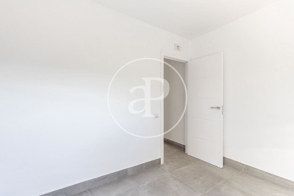 3 soverom Villa til salgs i Chiva - € 290 000 (Ref: 9456354)