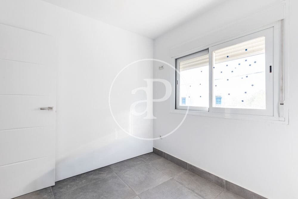 3 soverom Villa til salgs i Chiva - € 290 000 (Ref: 9456354)