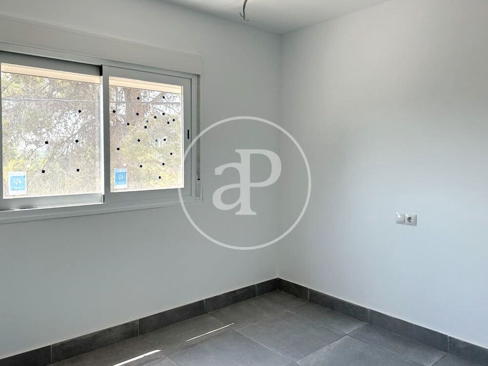 3 chambre Villa/Maison à vendre à Chiva - 290 000 € (Ref: 9456355)