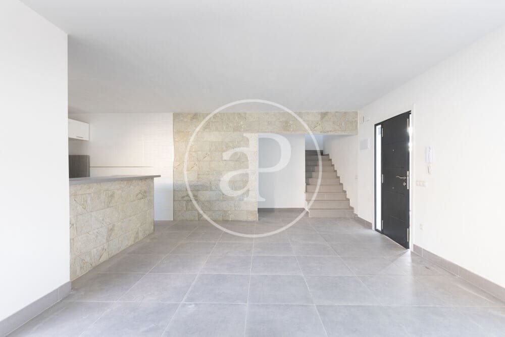 3 slaapkamer Villa te koop in Chiva - € 290.000 (Ref: 9456355)