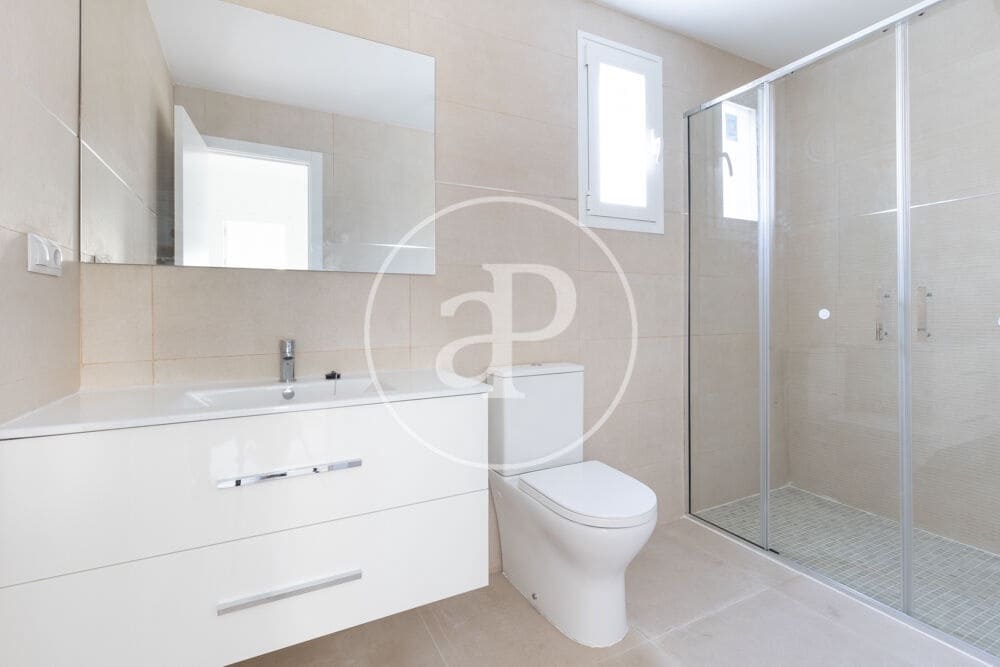 3 slaapkamer Villa te koop in Chiva - € 290.000 (Ref: 9456355)