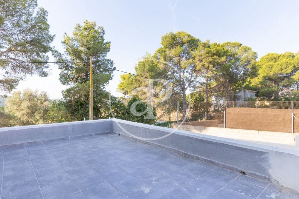 3 slaapkamer Villa te koop in Chiva - € 290.000 (Ref: 9456355)