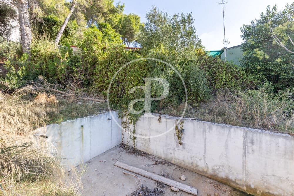 4 Zimmer Villa zu verkaufen in Chiva - 280.000 € (Ref: 9456356)