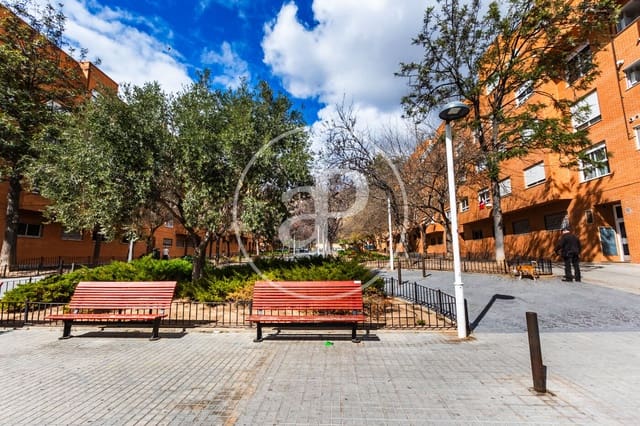 1 sovrum Lägenhet att hyra i Benimamet, Valencia stad - 950 € (Ref: 9462445)