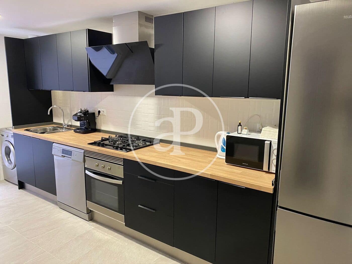 4 soverom Leilighet til leie i Valencia by - € 1 600 (Ref: 9462447)