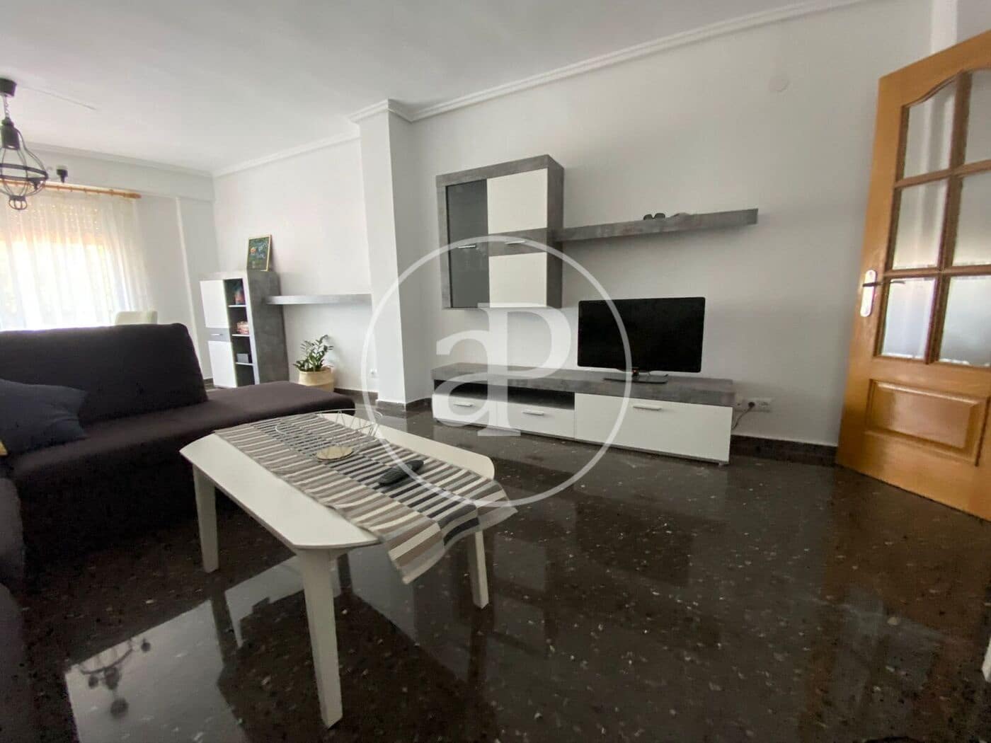 4 soverom Leilighet til leie i Valencia by - € 1 600 (Ref: 9462447)