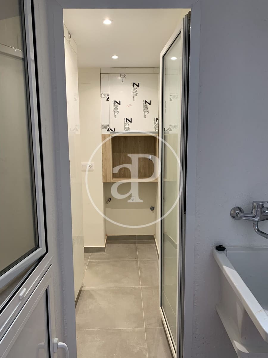 3 sypialnia Apartament do wynajęcia w Miasto Walencja - 1 600 € (Ref: 9462448)