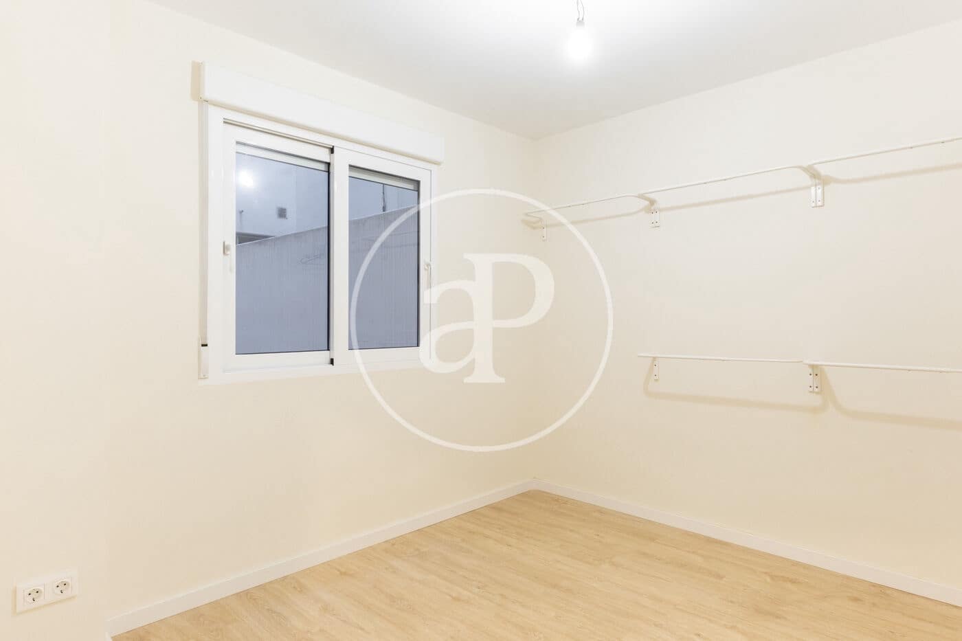 3 bedroom Apartment for rent in Valencia city - € 1,700 (Ref: 9462448)