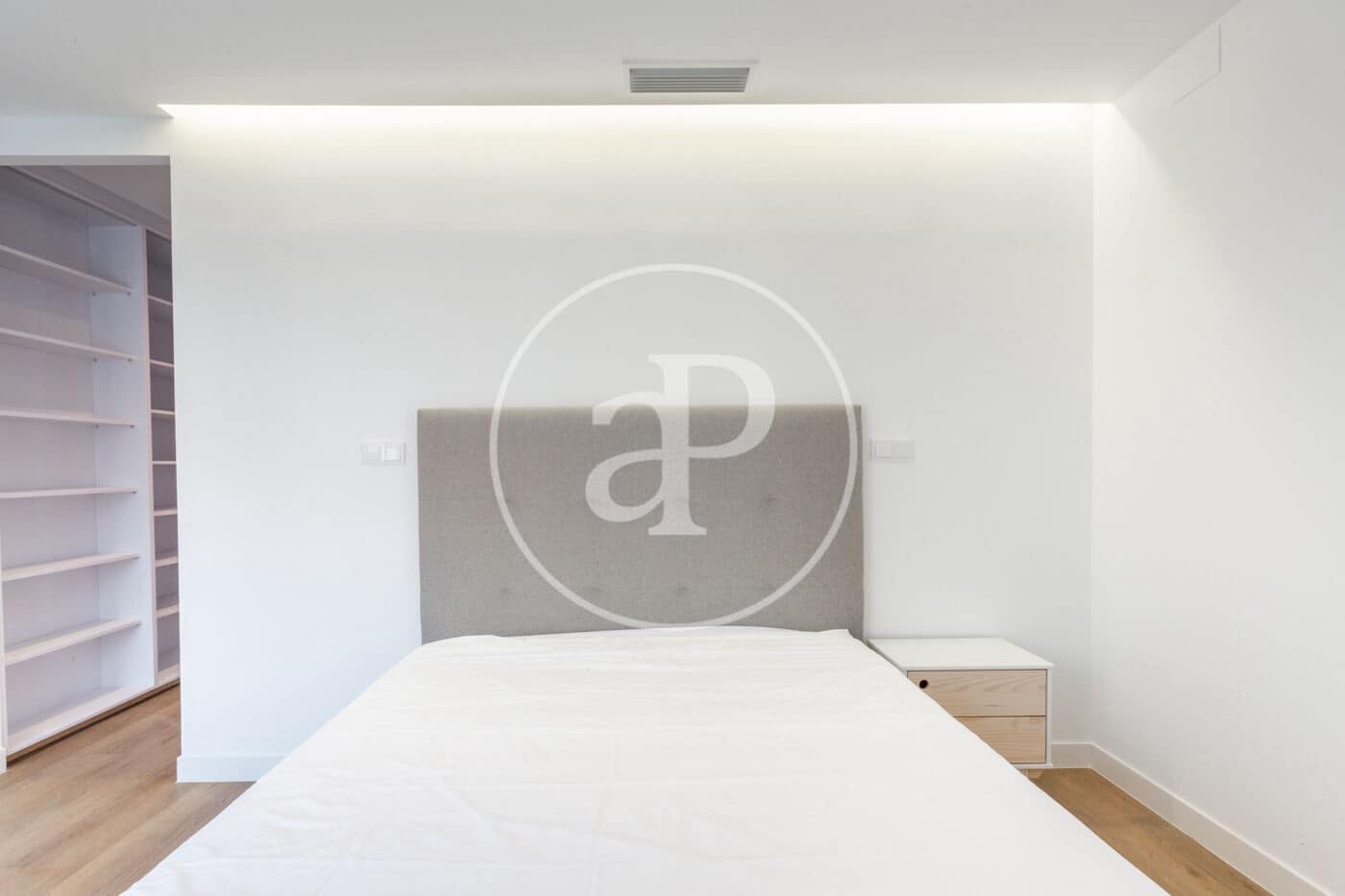 3 makuuhuone Huoneisto vuokrattavana paikassa Valencia kaupunki - 2 900 € (Ref: 9462449)