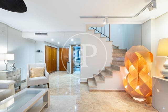 4 bedroom Apartment for rent in Sant Llorens, Valencia city with pool - € 3,500 (Ref: 9465655)