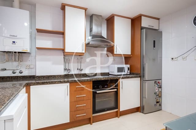 4 bedroom Apartment for rent in Sant Llorens, Valencia city with pool - € 3,500 (Ref: 9465655)