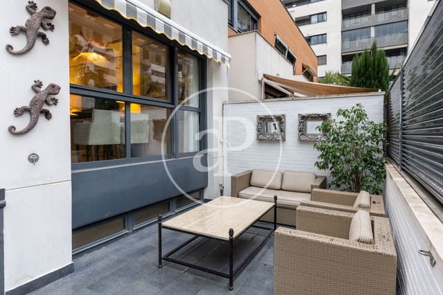 4 bedroom Apartment for rent in Sant Llorens, Valencia city with pool - € 3,500 (Ref: 9465655)