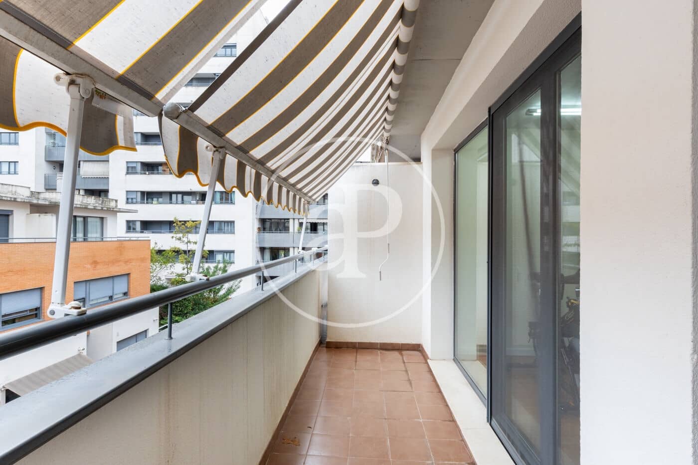 4 bedroom Apartment for rent in Valencia city with pool - € 3,500 (Ref: 9465655)