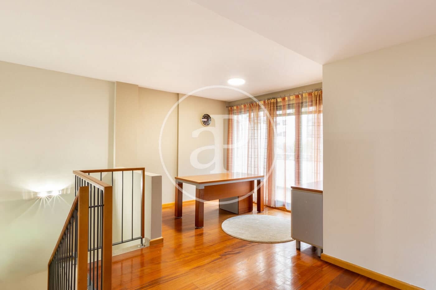 4 bedroom Apartment for rent in Valencia city with pool - € 3,500 (Ref: 9465655)