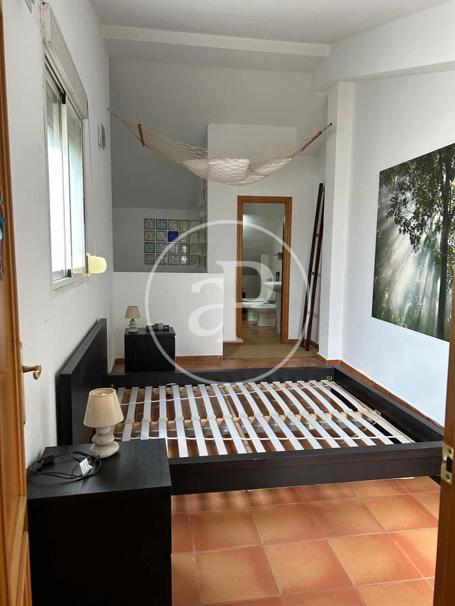 3 Zimmer Penthouse zu vermieten in Valencia Stadt - 1.350 € (Ref: 9465656)