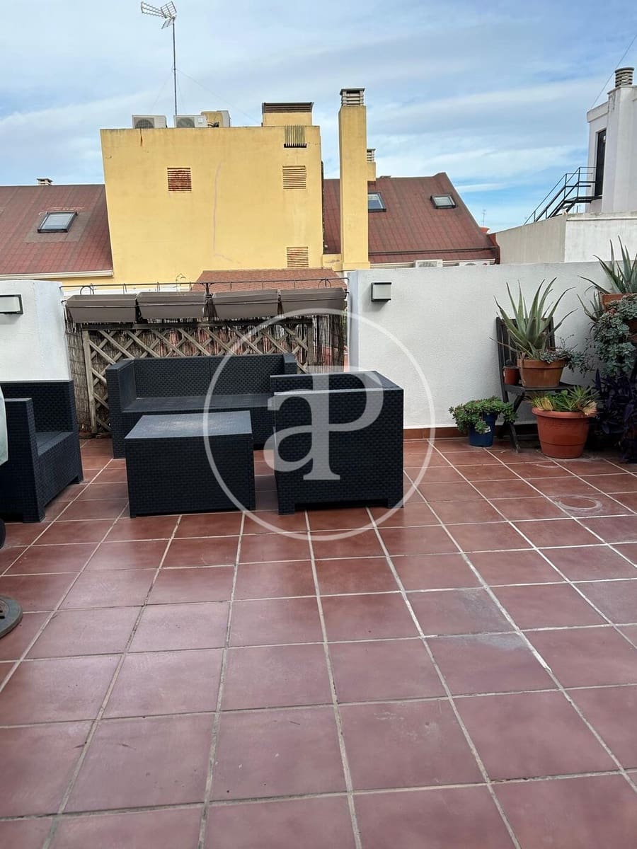 3 Zimmer Penthouse zu vermieten in Valencia Stadt - 1.350 € (Ref: 9465656)