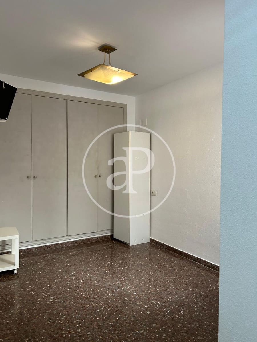 3 Zimmer Penthouse zu vermieten in Valencia Stadt - 1.350 € (Ref: 9465656)