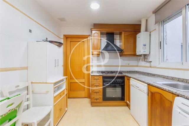 3 makuuhuone Kattohuoneisto vuokrattavana paikassa L'Hort de Senabre, Valencia kaupunki - 1 350 € (Ref: 9465656)