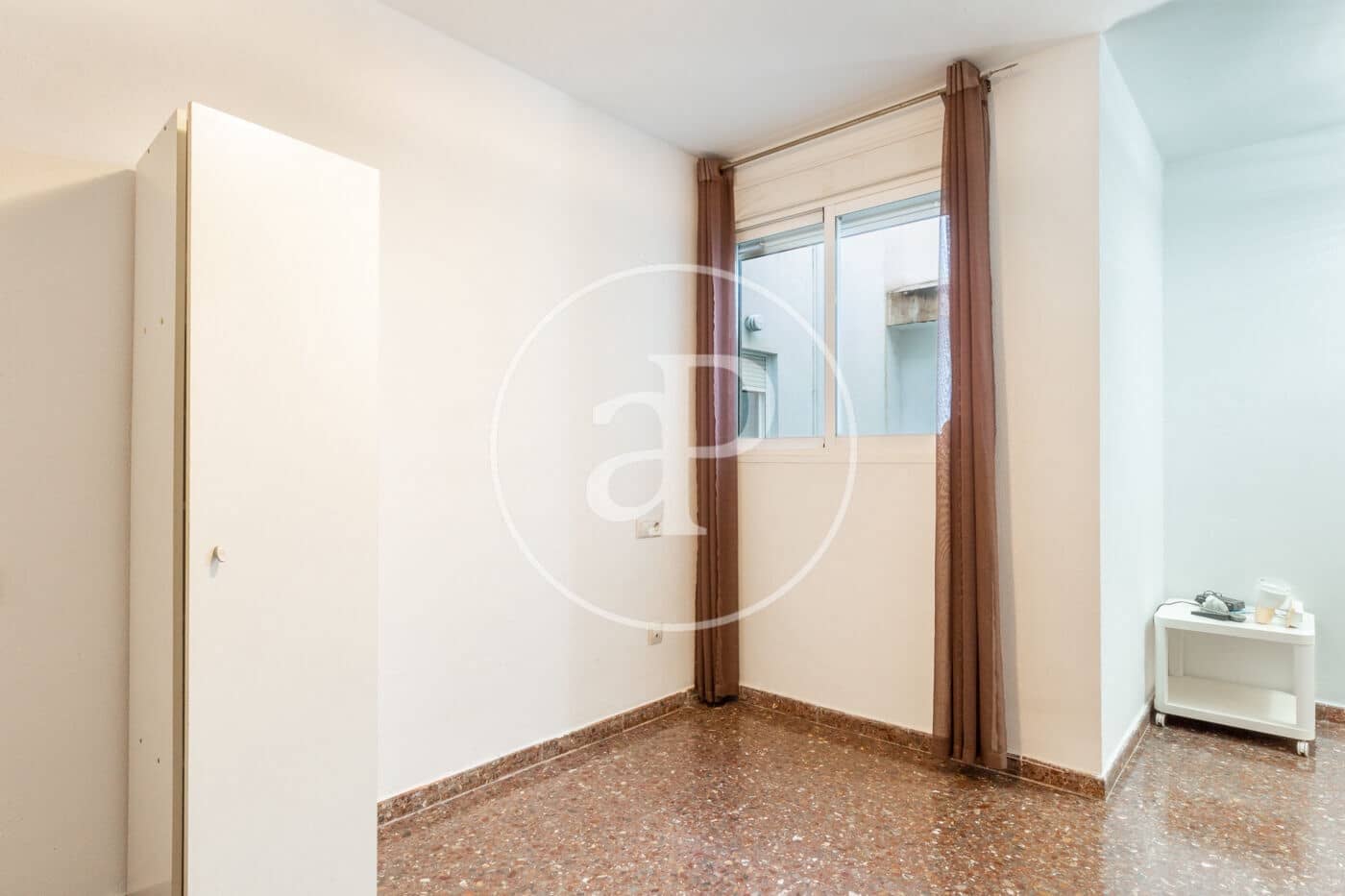 3 soveværelse Penthouse til leje i Valencia by - € 1.350 (Ref: 9465656)
