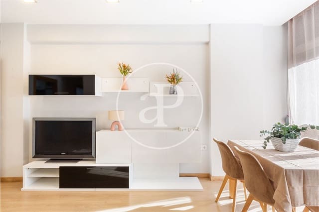 3 quarto Apartamento para arrendar em Patraix, Valência cidade - 1 500 € (Ref: 9465657)