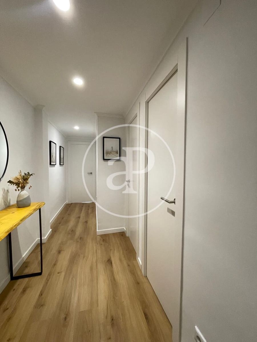 3 soverom Leilighet til leie i Valencia by - € 1 350 (Ref: 9465658)