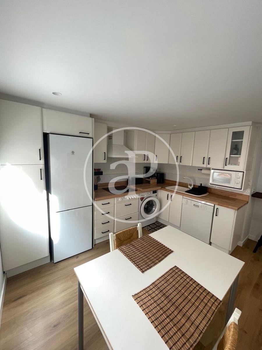 3 soverom Leilighet til leie i Valencia by - € 1 350 (Ref: 9465658)