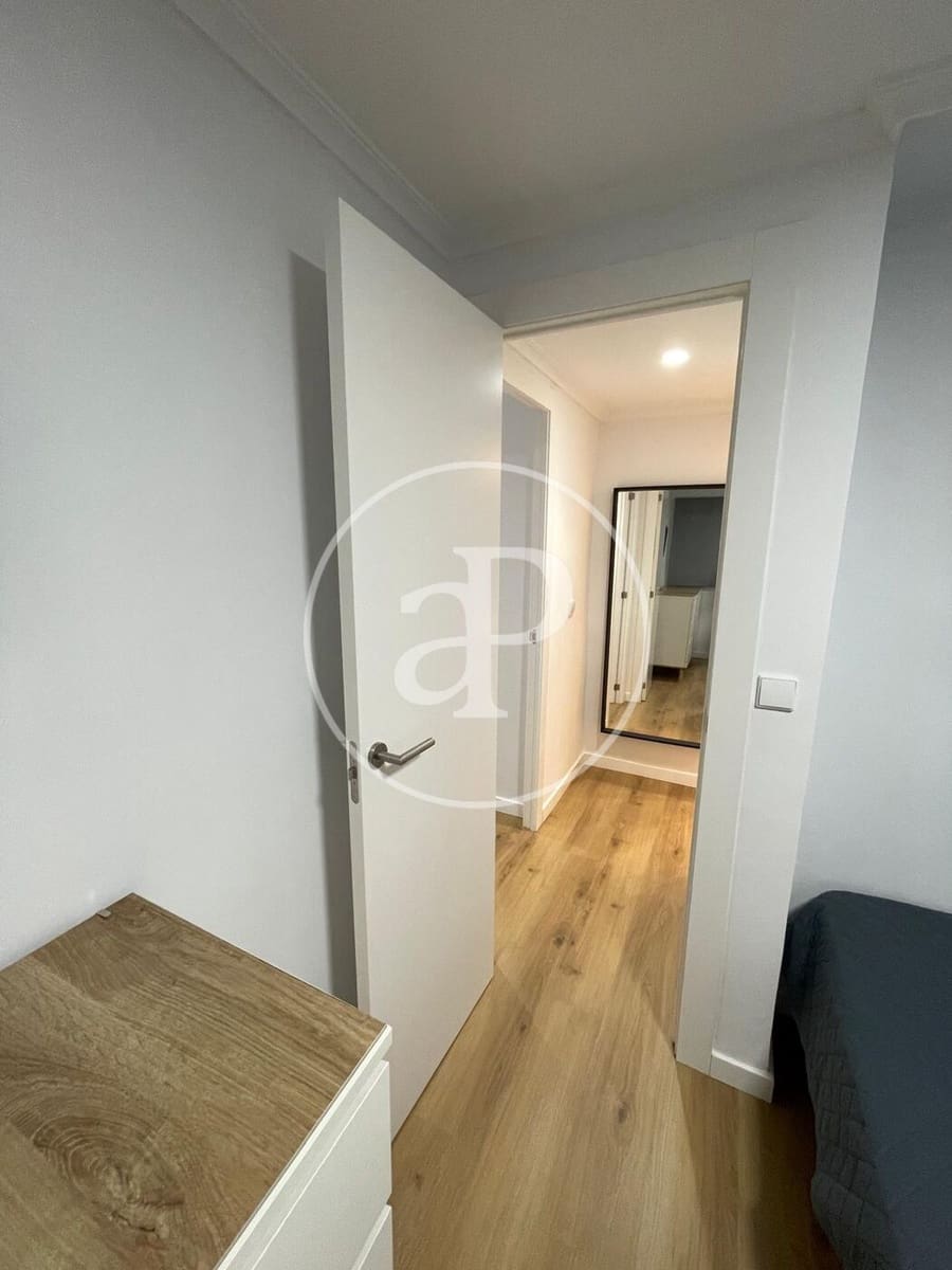 3 soverom Leilighet til leie i Valencia by - € 1 350 (Ref: 9465658)