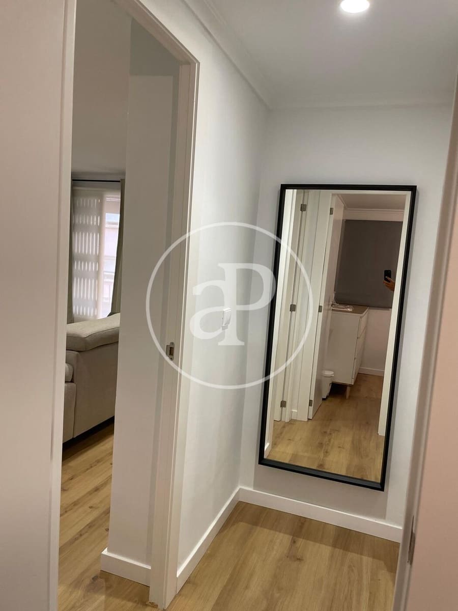 3 soverom Leilighet til leie i Valencia by - € 1 350 (Ref: 9465658)