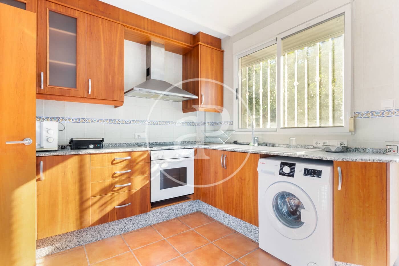 Villa/Maison de 5 chambres à louer à Naquera - 1 200 € (Ref: 9465659)