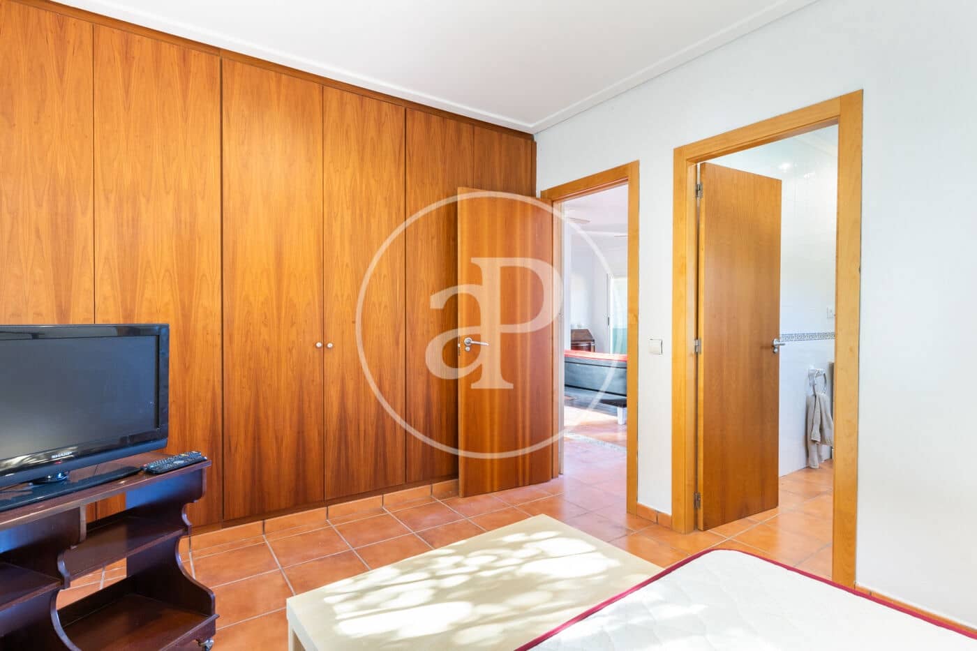 Villa/Maison de 5 chambres à louer à Naquera - 1 200 € (Ref: 9465659)