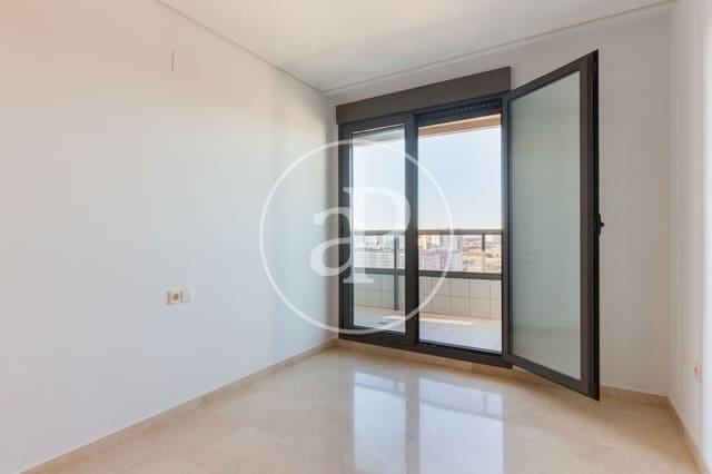 3 slaapkamer Appartement te huur in Sant Pau, Valencia stad - € 1.850 (Ref: 9465660)