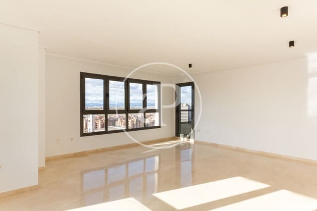 3 slaapkamer Appartement te huur in Sant Pau, Valencia stad - € 1.850 (Ref: 9465660)