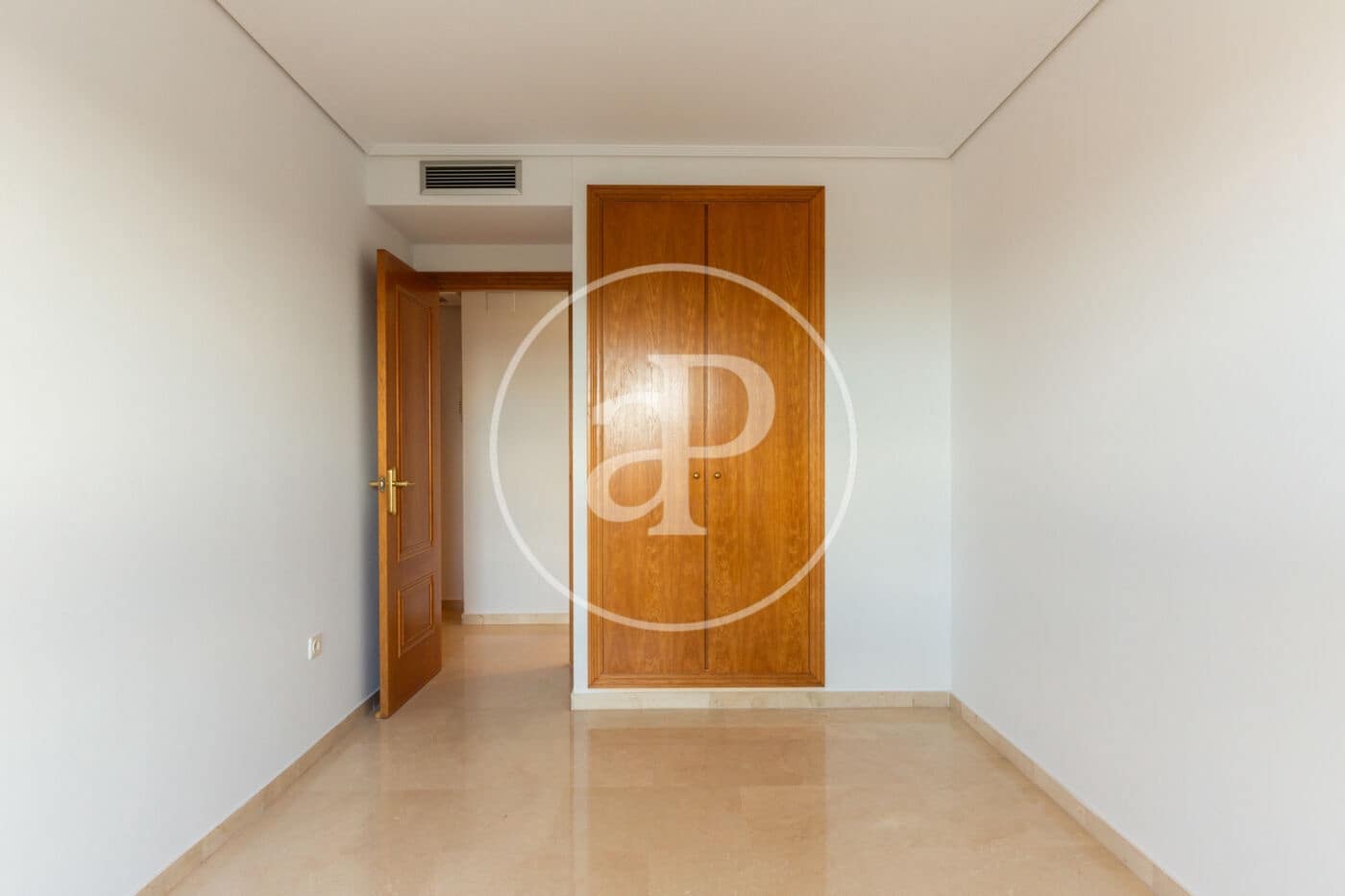 3 quarto Apartamento para arrendar em Valencia cidade - 1 850 € (Ref: 9465660)