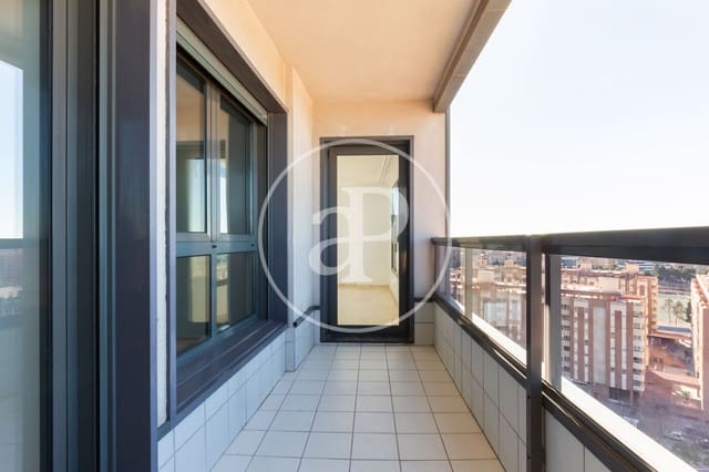 3 slaapkamer Appartement te huur in Sant Pau, Valencia stad - € 1.850 (Ref: 9465660)