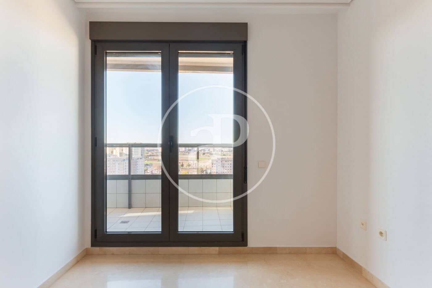 3 quarto Apartamento para arrendar em Valencia cidade - 1 850 € (Ref: 9465660)