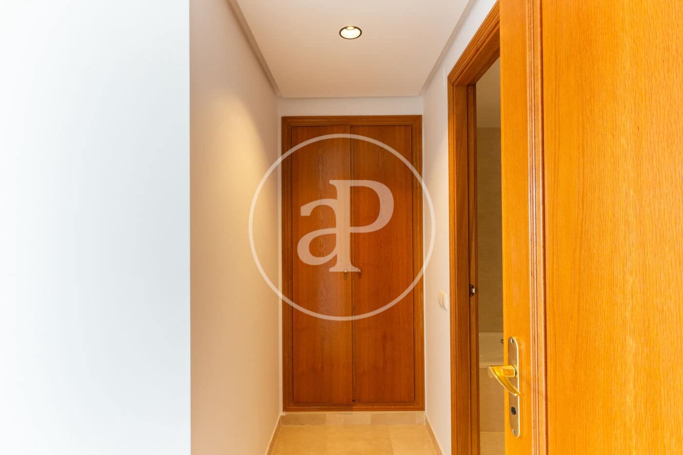 3 quarto Apartamento para arrendar em Valencia cidade - 1 850 € (Ref: 9465660)